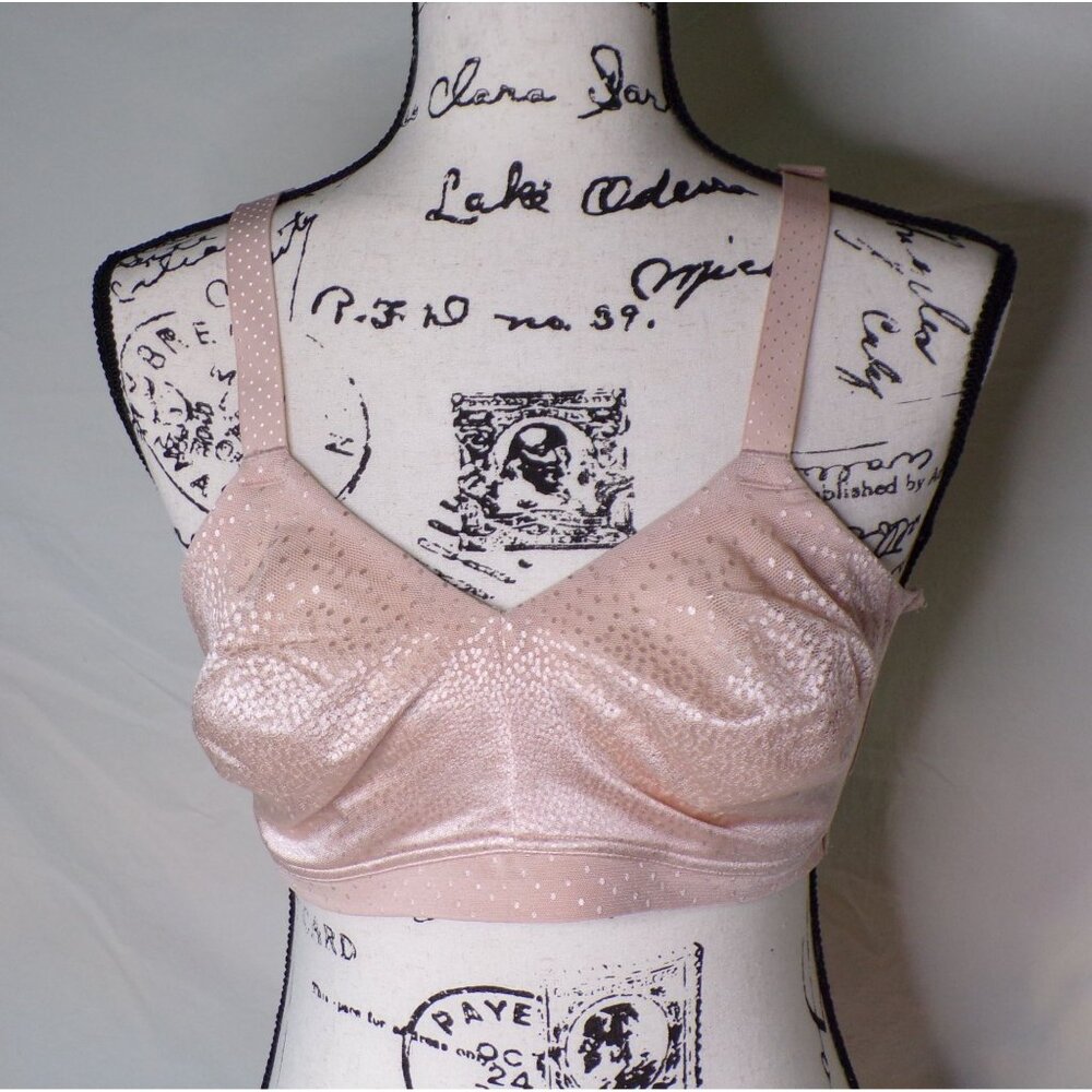 Wacoal Back Appeal Wireless Seamless Unpadded Bra… - image 6